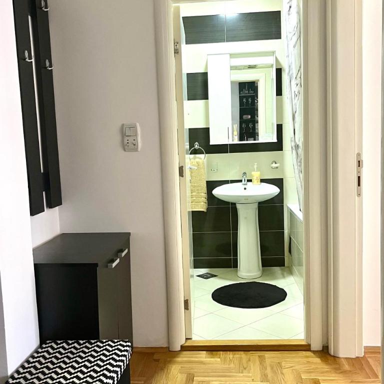 Stone - Apartman sa 1 Spavaćom Sobom - 9