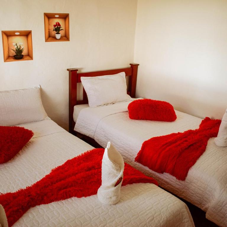Apartahotel Casa de Angel - Family Room with Private Bathroom - 7