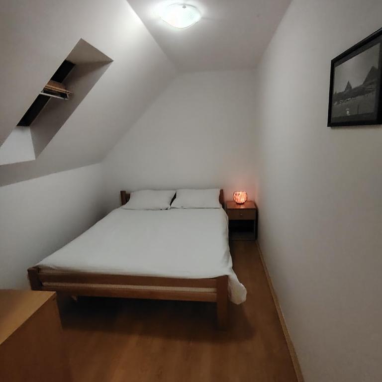 Studio Apartman Lenka - Apartman - 9