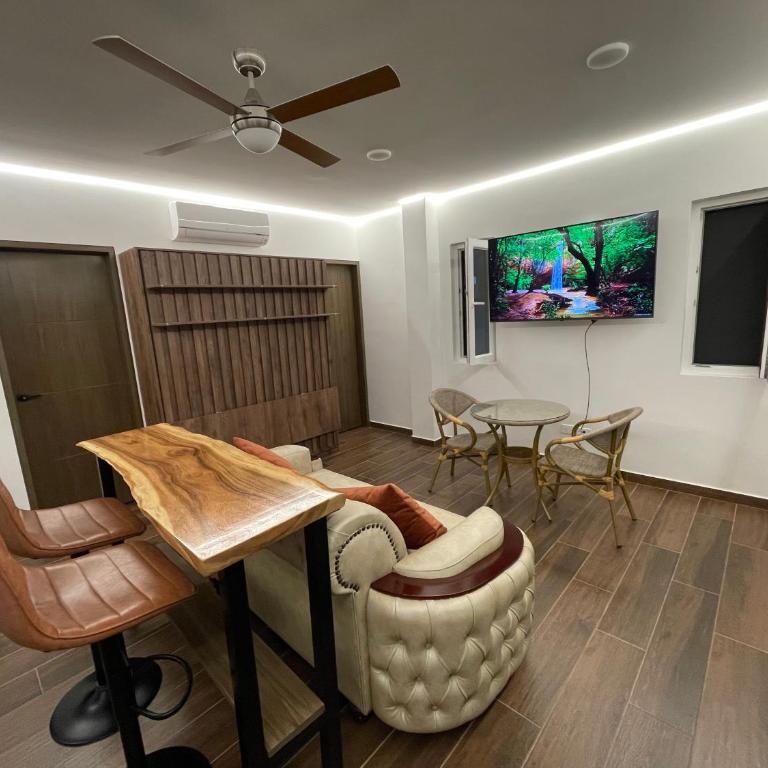 Tropical paradise, deluxe duplex cabin - Two-Bedroom Villa - 21