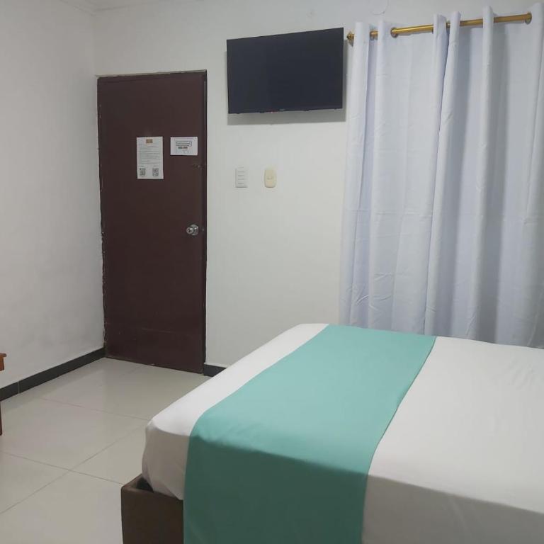 Hotel Fonck - Habitación Triple - 9