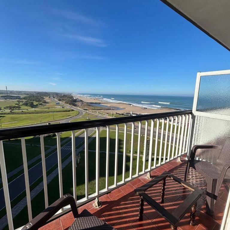 Wu Wey - One-Bedroom Apartment - 1