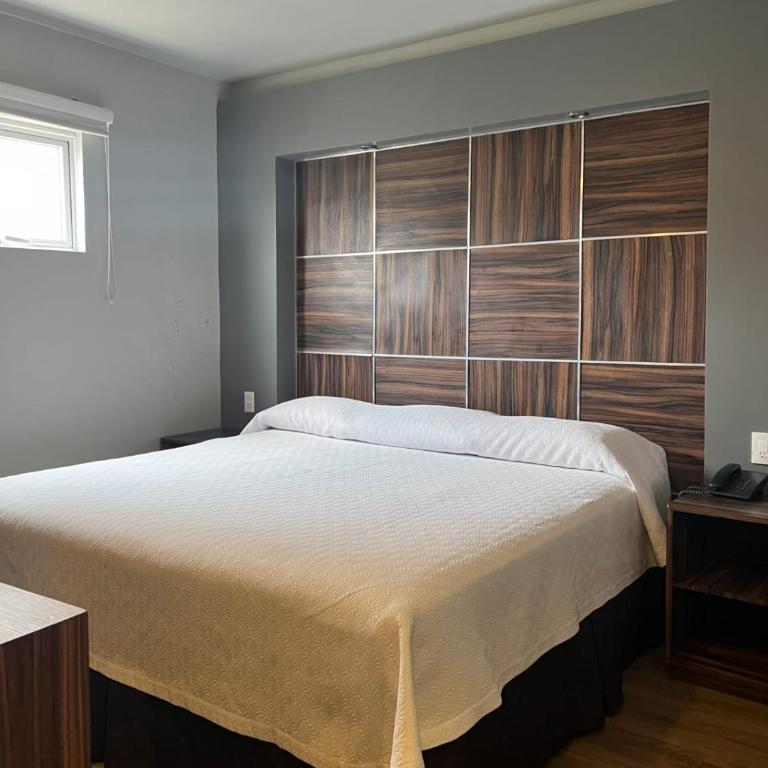Hotel Principal - Chambre Lit King-Size Standard - 7