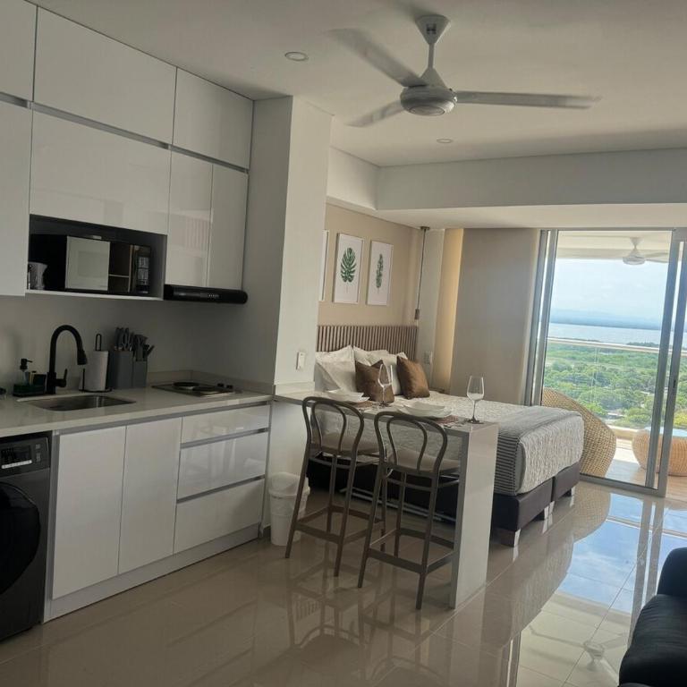 New Apto Beach Front & Close to Airport - Apartamento de 1 dormitorio - 28
