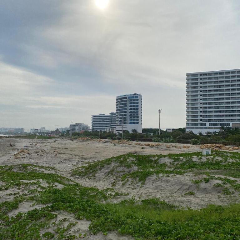 New Apto Beach Front & Close to Airport - Apartamento de 1 dormitorio - 32