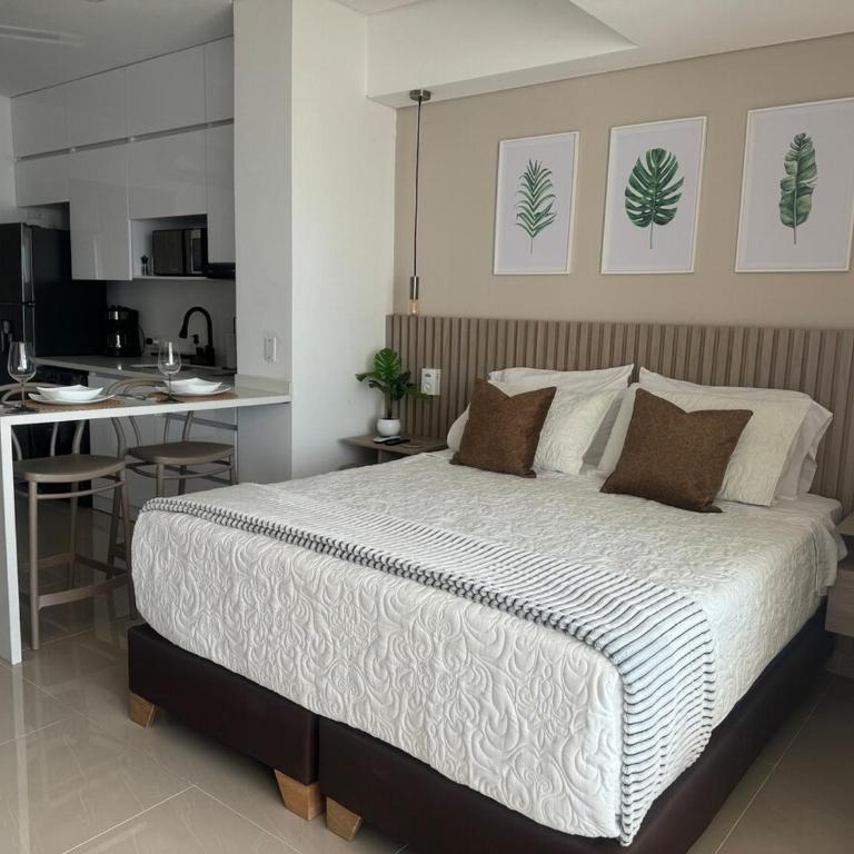 New Apto Beach Front & Close to Airport - Apartamento de 1 dormitorio - 51