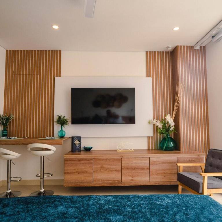 Cozy & Stylish Beachfront Apartment - Studio Apartment - 1