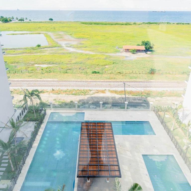Cozy & Stylish Beachfront Apartment - Studio Apartment - 20