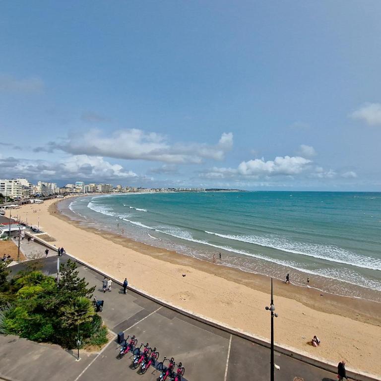 Appartement T2 face plage, confortable, balcon, 4 pers., prox. centre, parking, ascenseur - FR-1-331-9 - Apartment (4 Erwachsene) - 1