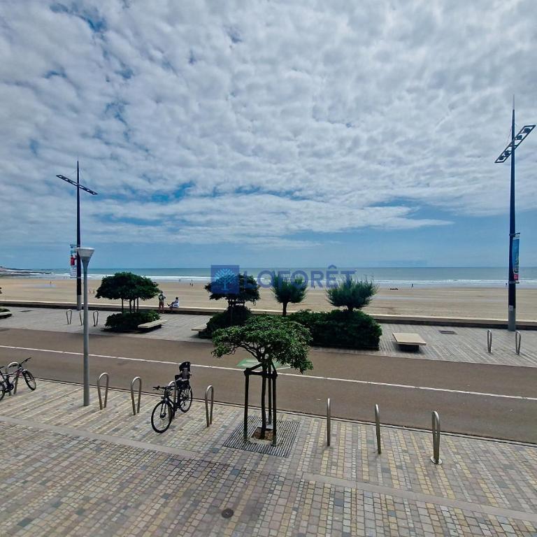 Beau Studio 1er étage avec balcon et ascenseur - FR-1-331-43 - Studio - 8