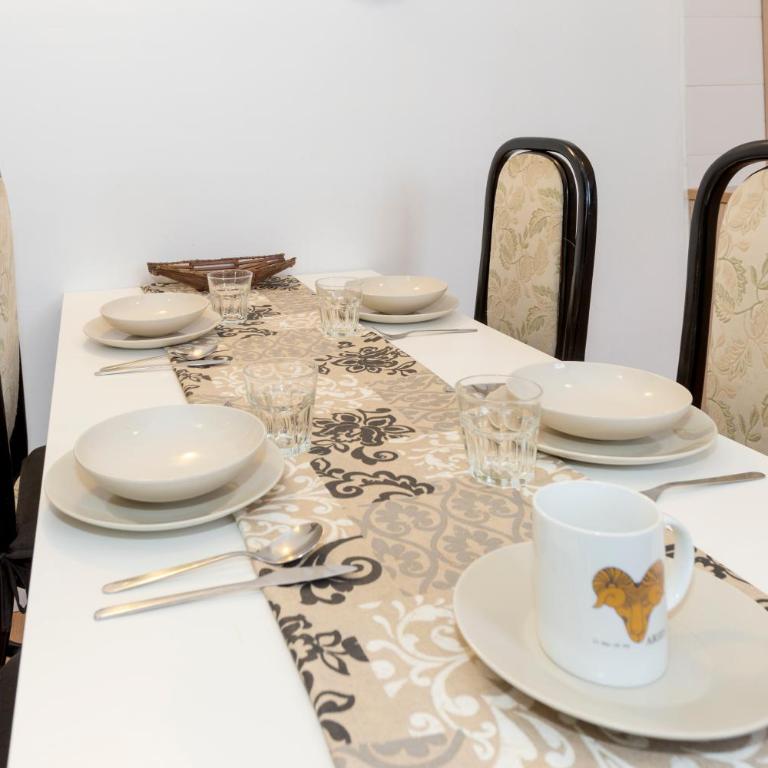 Fira Suite Barcelona - Ático - 25