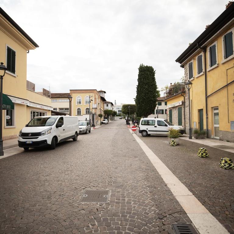 Salix Home - Appartamento con 1 Camera da Letto e Terrazza - 65