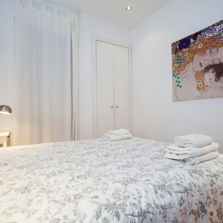 Flateli Llúria - One-Bedroom Apartment - 43