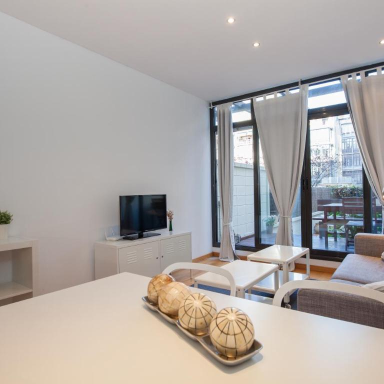 Flateli Llúria - One-Bedroom Apartment - 29