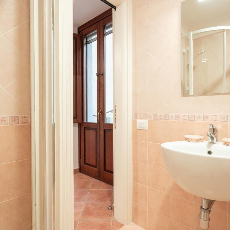 L'Arco nel Corso - Camera Matrimoniale con Bagno Privato - 5
