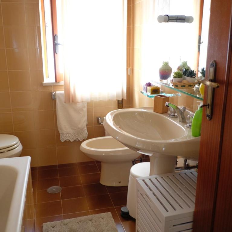 A casa di Andrea e Lucia - Camera King Standard - 5