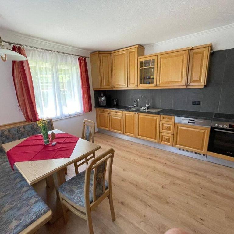Steiner`s Ferienwohnung - Apartment mit 2 Schlafzimmern - 1
