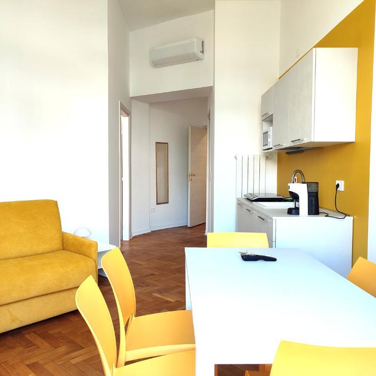 Triestecenter Rooms & Apartments - Colori di Trieste - Suite Apartment - 4