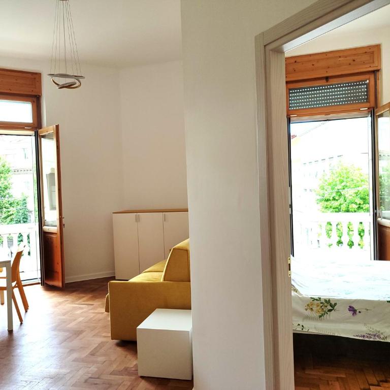 Triestecenter Rooms & Apartments - Colori di Trieste - Suite Apartment - 5