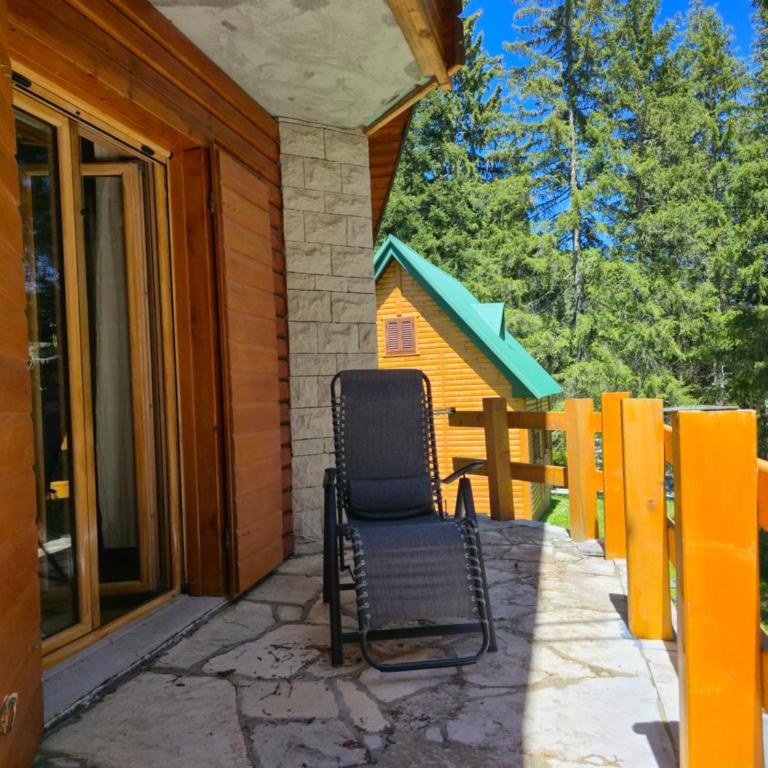 Planinska Vila - Three-Bedroom Villa - 62