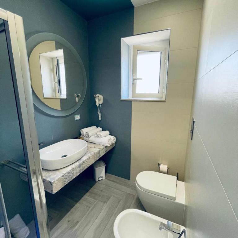 Aquamarì Charme Rooms - Camera Matrimoniale con Bagno Privato - 8