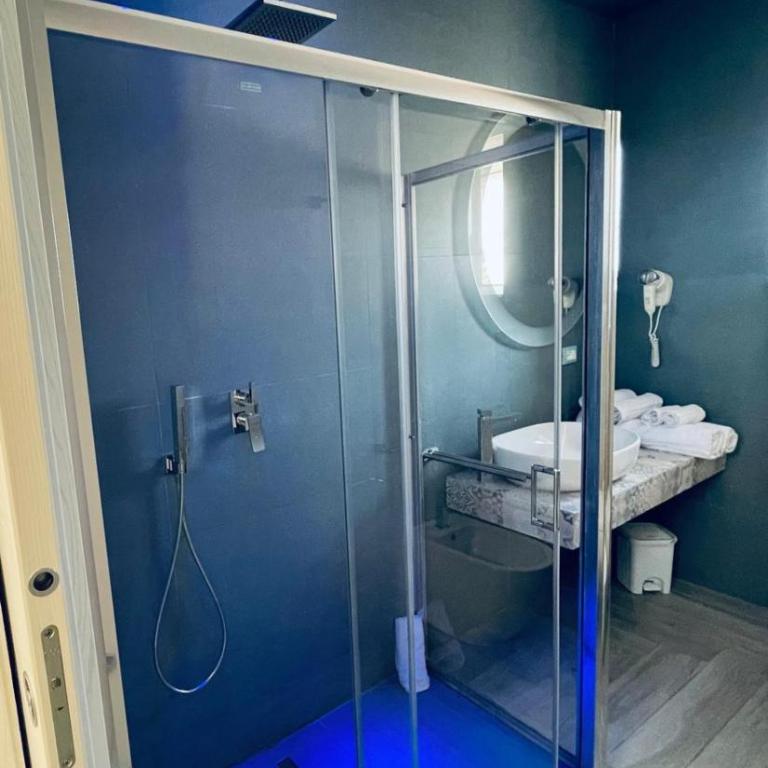 Aquamarì Charme Rooms - Camera Matrimoniale con Bagno Privato - 9