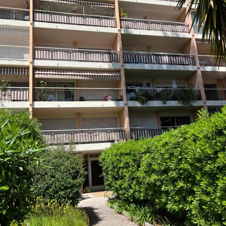 Calme 3-4 pieces 2 terrasses - Appartement - 14