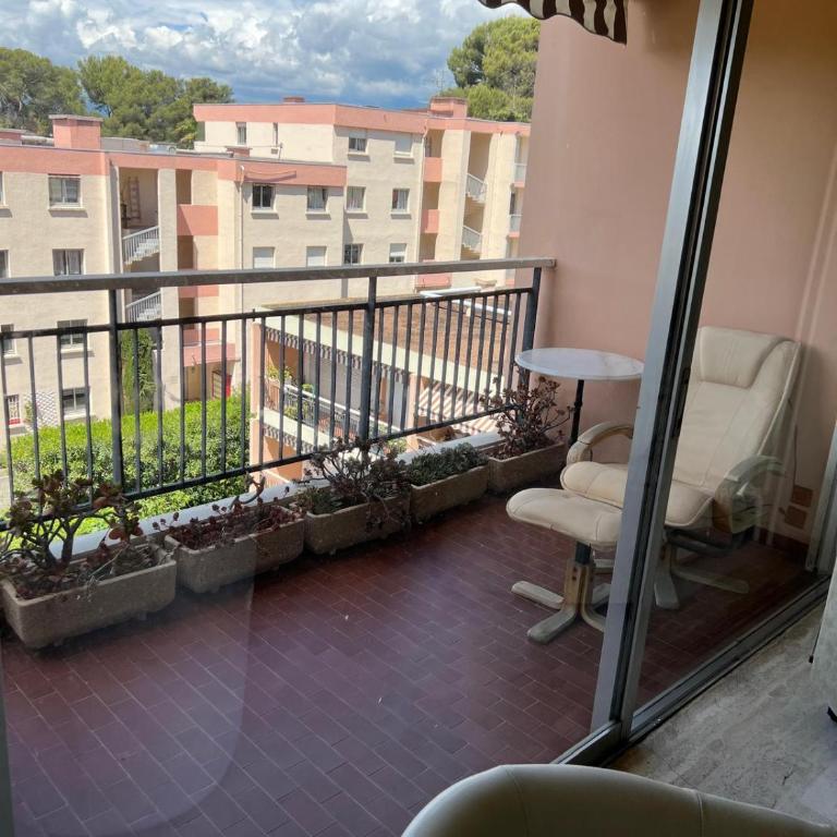 Calme 3-4 pieces 2 terrasses - Appartement - 23