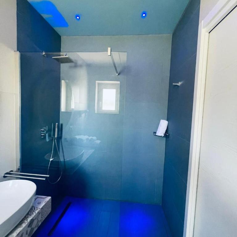 Aquamarì Charme Rooms - Camera Matrimoniale con Bagno Privato - 5