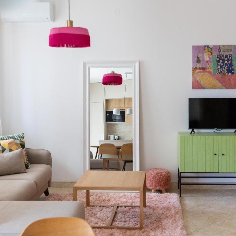Just 7 Min from the Beach Stylish 2BR - Two-Bedroom Apartment - 7