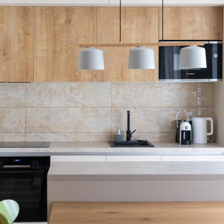 Just 7 Min from the Beach Stylish 2BR - Two-Bedroom Apartment - 8