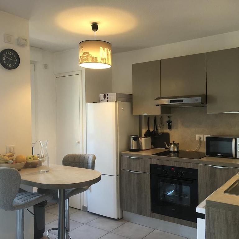 Appartement T2 45m2 Residence Le 29 1 chambre parking terrasse, Centre-ville - Apartamento de 1 dormitorio - 8