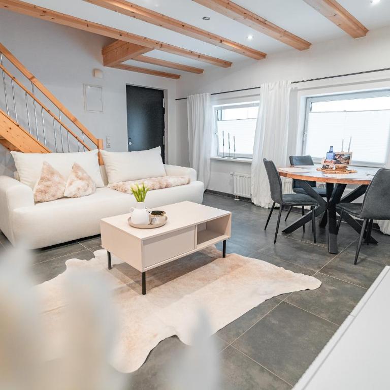 Allgäu Living I Maisonette Stüble Ferienwohnung - Immenstadt im Allgäu - Parkplatz & Terrasse - Apartment mit 1 Schlafzimmer - 6