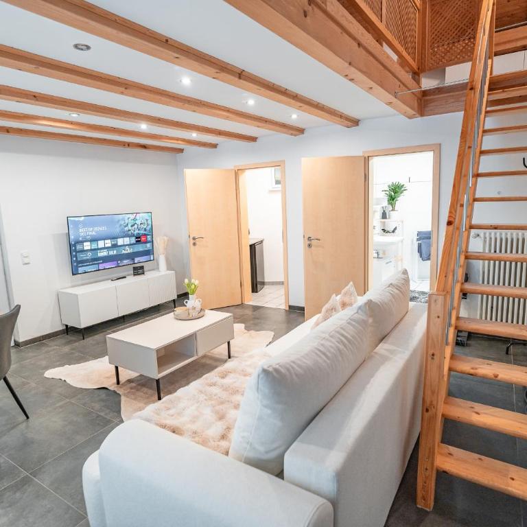 Allgäu Living I Maisonette Stüble Ferienwohnung - Immenstadt im Allgäu - Parkplatz & Terrasse - Apartment mit 1 Schlafzimmer - 2