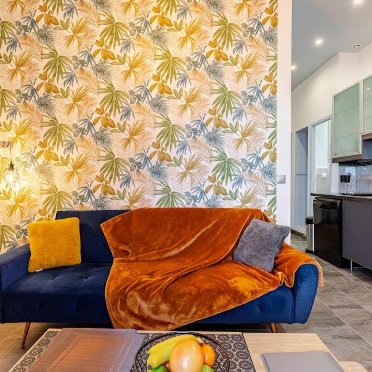 Cocon Bohème Proche Gare - Two-Bedroom Apartment - 10