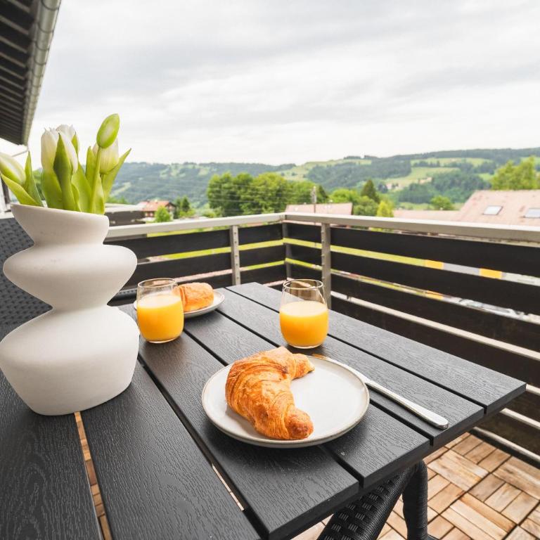 Allgäu Living l Alpsee Panorama - Immenstadt im Allgäu - mit Sonnigen Balkon & Parkplatz - Apartment mit 1 Schlafzimmer und Seeblick - 20