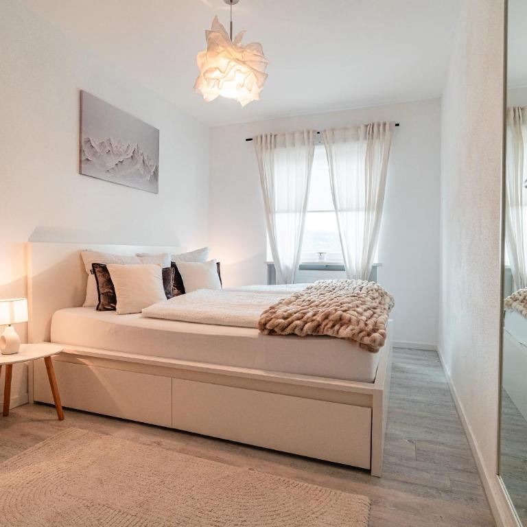 Allgäu Living l Alpsee Panorama - Immenstadt im Allgäu - mit Sonnigen Balkon & Parkplatz - Apartment mit 1 Schlafzimmer und Seeblick - 40