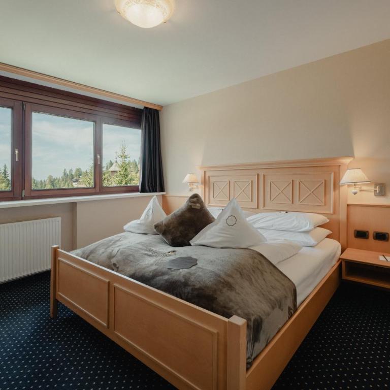 Hotel Alpenrose - Two-Bedroom Suite - 3