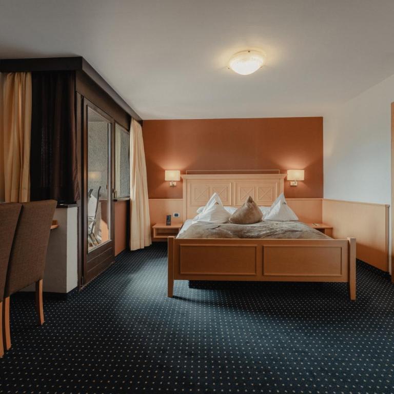 Hotel Alpenrose - Standard Double Room - 1