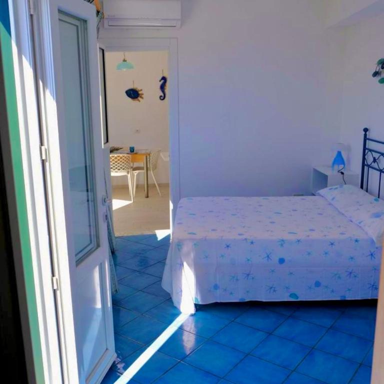PonzaSmeralda Le Forna - Appartamento con 2 Camere da Letto e Vista Mare - 3