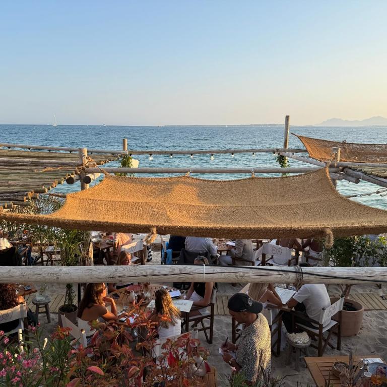 Cozy 1 bedroom apartment Antibes Juan-les-Pins - walk to beaches, restaurants, old town - Appartement 1 Chambre - 43