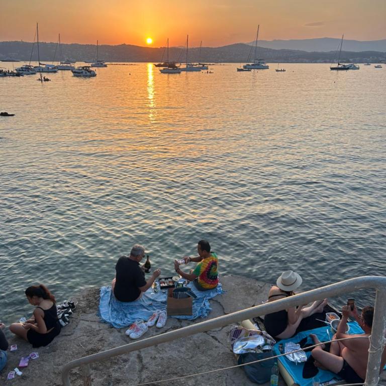 Cozy 1 bedroom apartment Antibes Juan-les-Pins - walk to beaches, restaurants, old town - Appartement 1 Chambre - 44