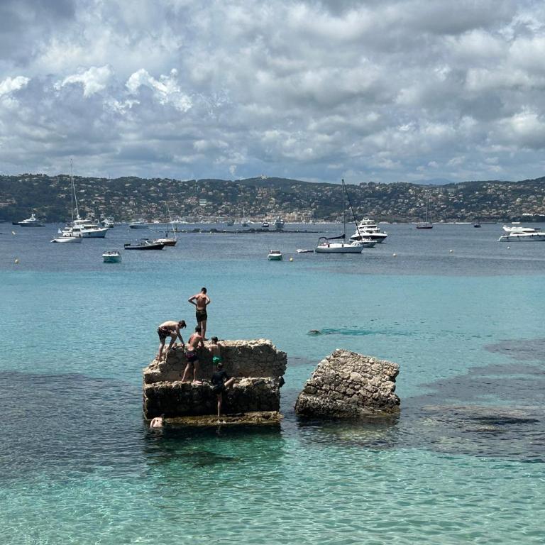 Cozy 1 bedroom apartment Antibes Juan-les-Pins - walk to beaches, restaurants, old town - Appartement 1 Chambre - 46