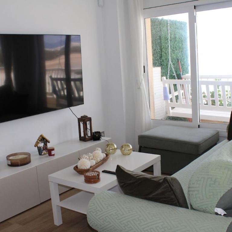 Residentium Spain-Incredible first line flat Levante beach - Three-Bedroom Apartment - High Floor - 11