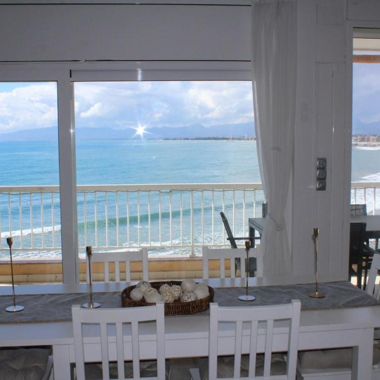 Residentium Spain-Incredible first line flat Levante beach - Three-Bedroom Apartment - High Floor - 26