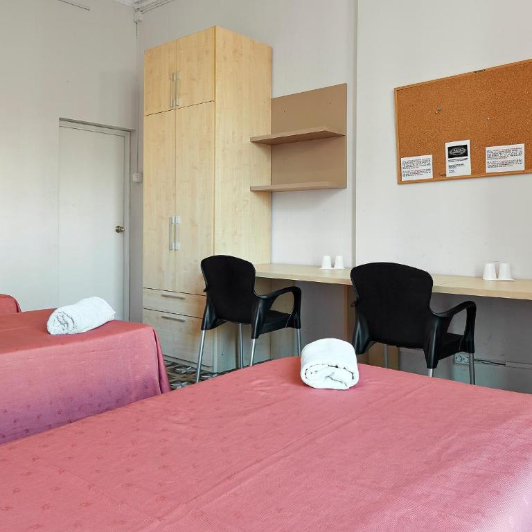 B&B Estudiantes Balmes - Habitación Triple Estándar - 2