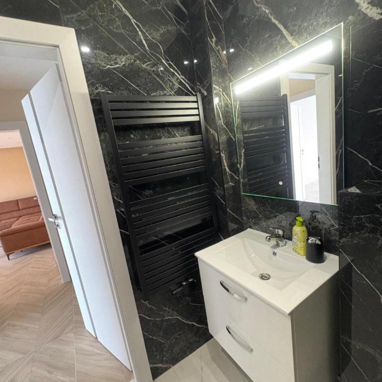 Moderne Appartement Strasbourg - Apartamento de 1 dormitorio - 18