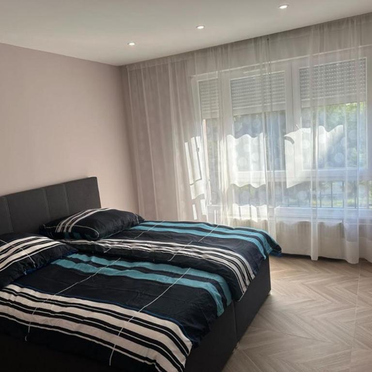 Moderne Appartement Strasbourg - Apartamento de 1 dormitorio - 20