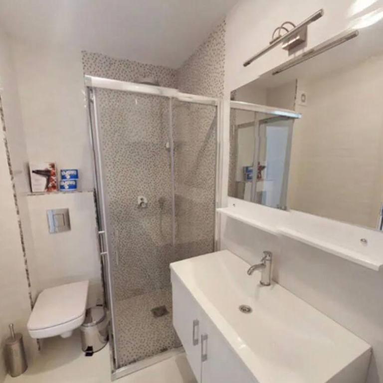 Apartment WaveSea - One-Bedroom Apartment - 7