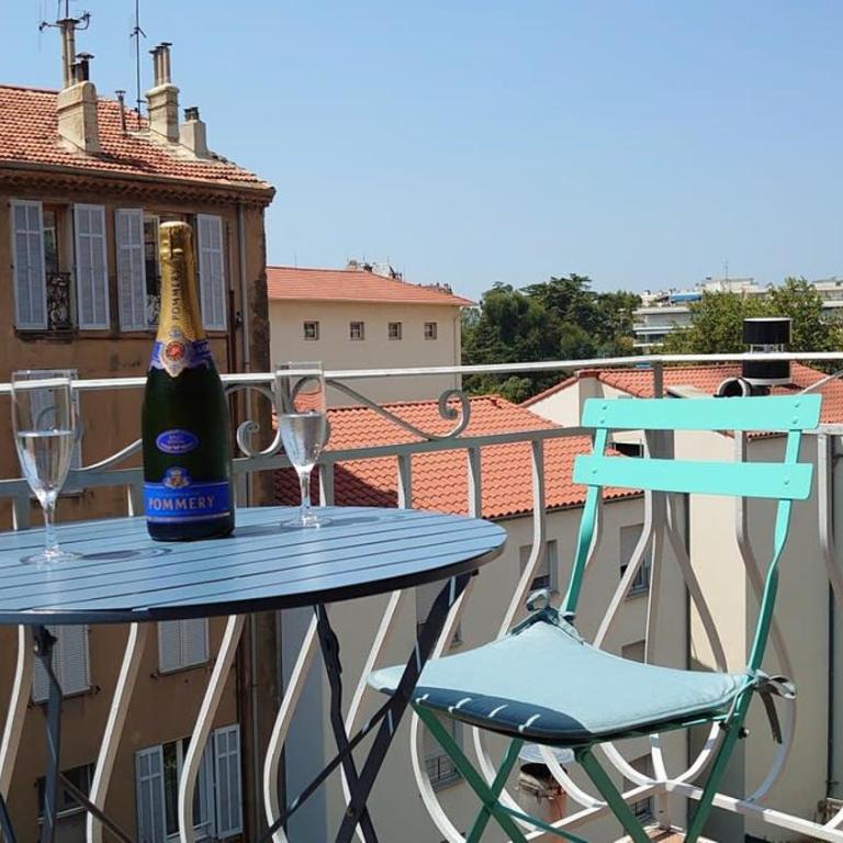 B042-Functional apartment with balcony Suquet Cannes - Appartement - 18